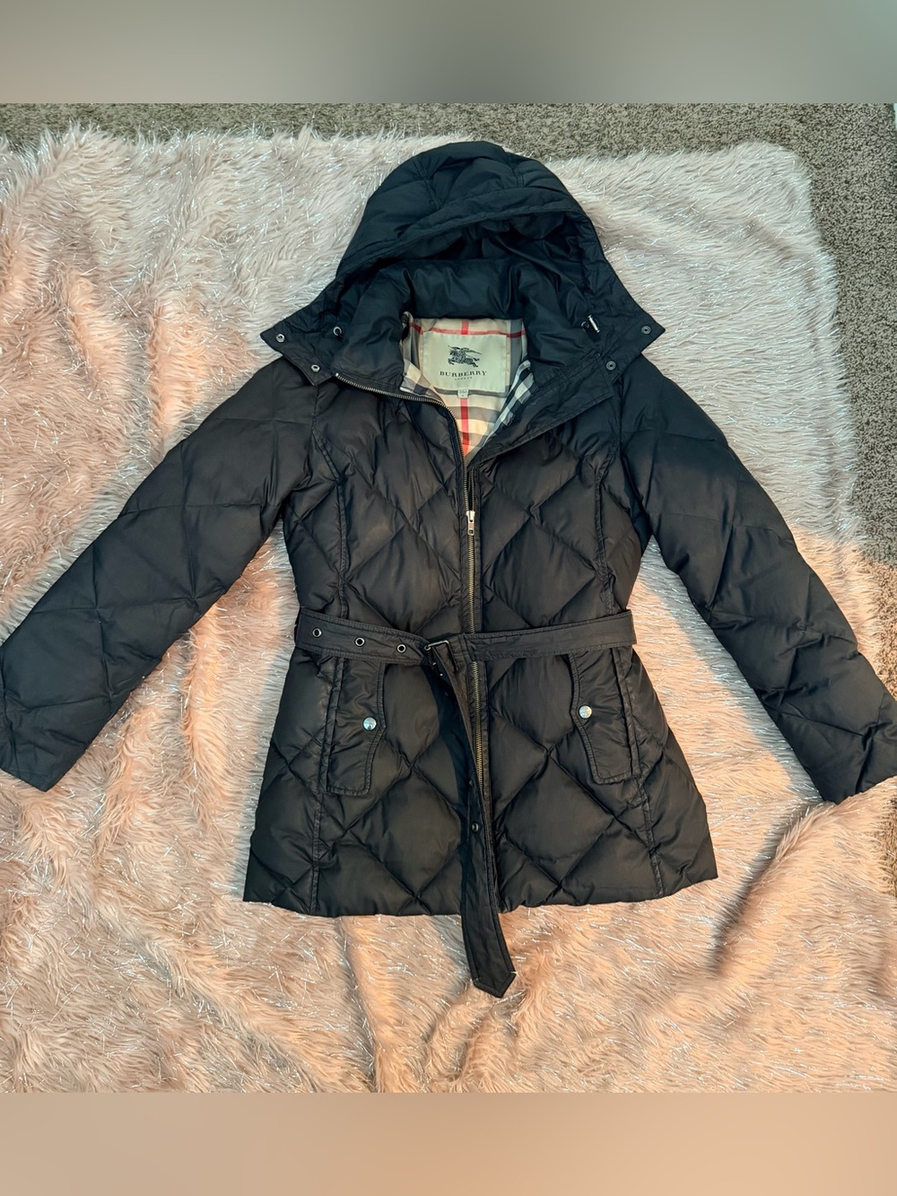 Authentic Burberry Black Quilted Hooded Belted Jacket -  size S/M